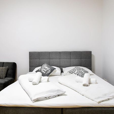 Royal-Haven Apartment Bécs Kültér fotó